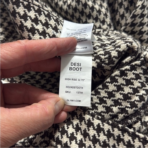 DL1961 Premium Desi Bootcut Houndstooth Size: 29 Inseam: 31.5” - Picture 9 of 11